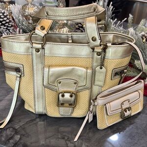 COACH Gold and Cream WOVEN Women's Bag Set BAG AND WRISTLET